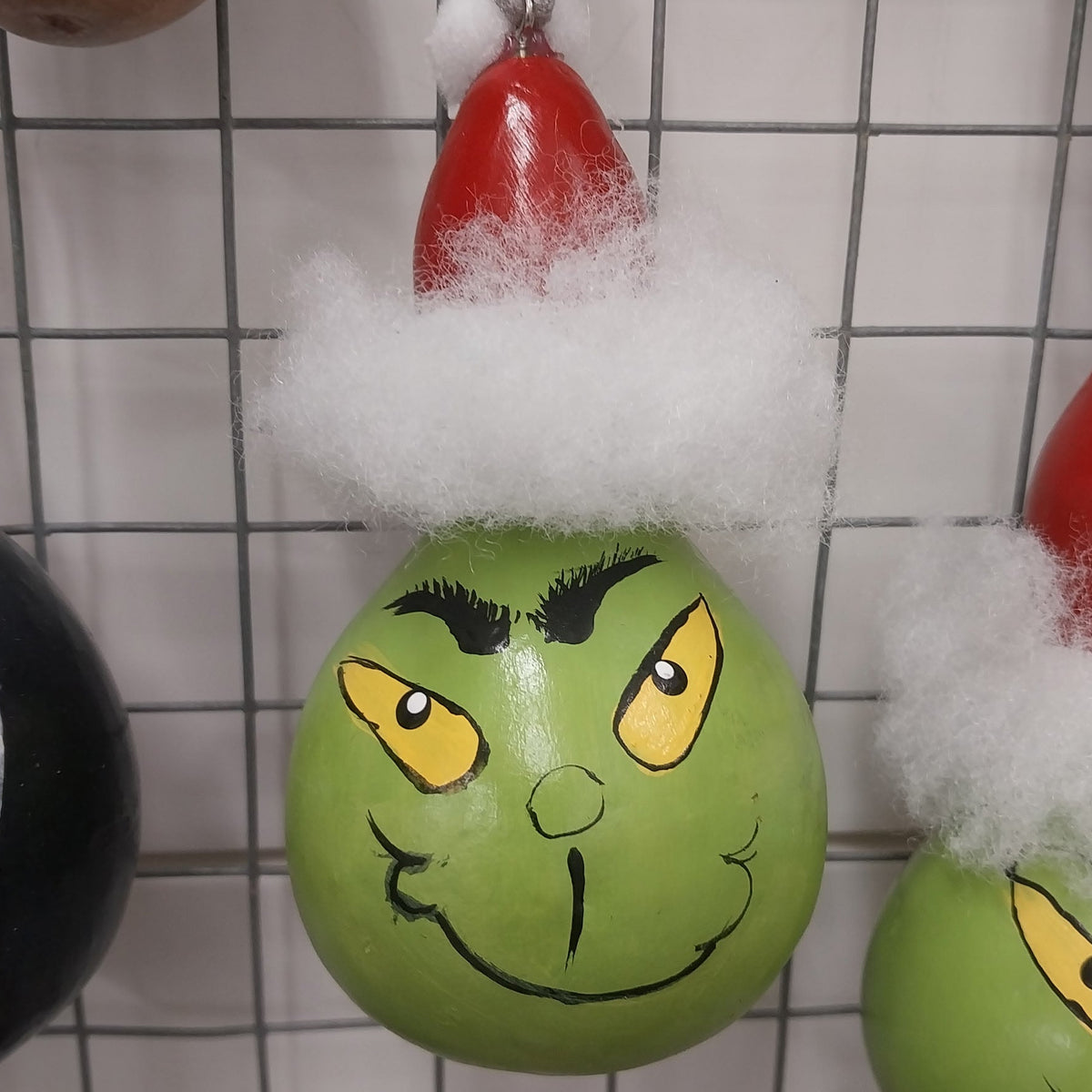 (J) "The Grinch" Gourd or Canvas Painting Class - Monday Nov. 16th from 1 to 3 pm