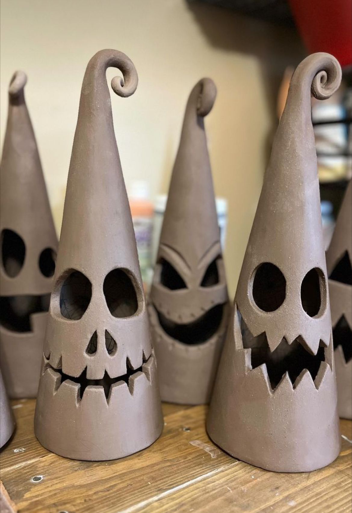 (H) Ghost & Witches Hat Pottery Class - Tuesday September 24th from 1 to 3pm