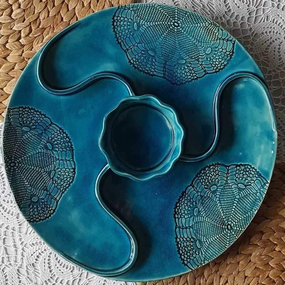 (S) "Chip & Dip Bowl" Pottery Class - Thursday October 22nd from 1 to 3pm